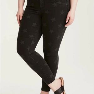 NWT Torrid Star Jegging Skinny Jeans 12R